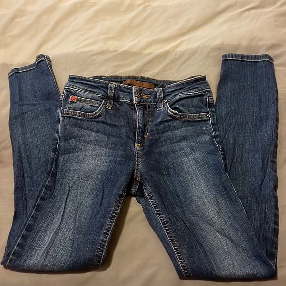 Joe’s Icon Crop Jean - Picture 3 of 8